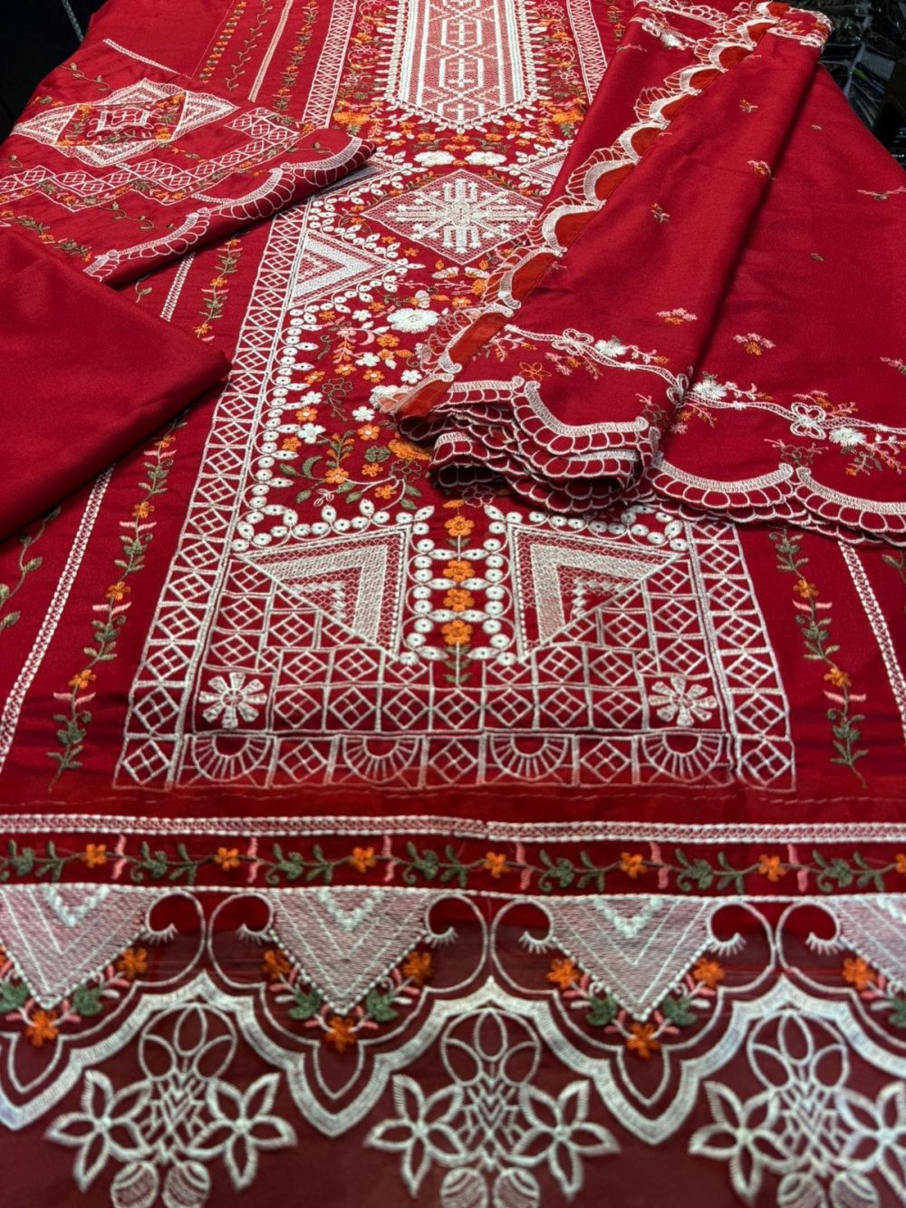 BIN ILYAAS – 3pc Dhanak Winter Suit with Embroidery & Cutwork Shawl - Image 6