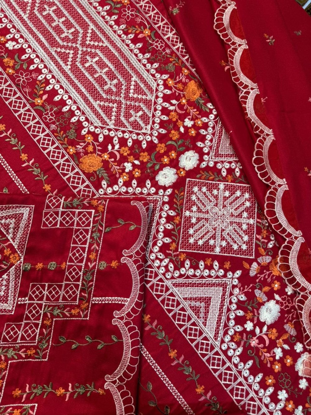 BIN ILYAAS – 3pc Dhanak Winter Suit with Embroidery & Cutwork Shawl - Image 4
